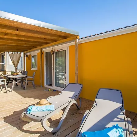 Parque de vacaciones Camping Adria Mobile Park 4*