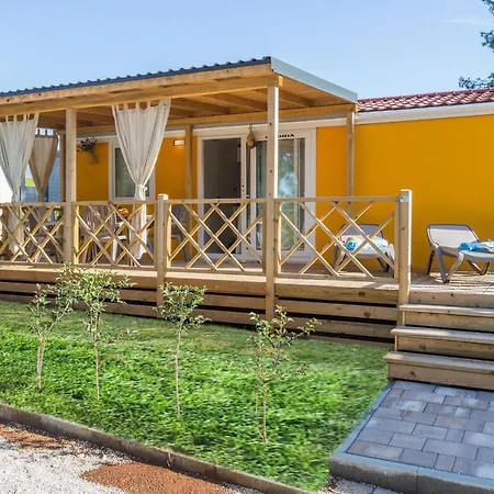 Üdülőpark Camping Adria Mobile Park 4*