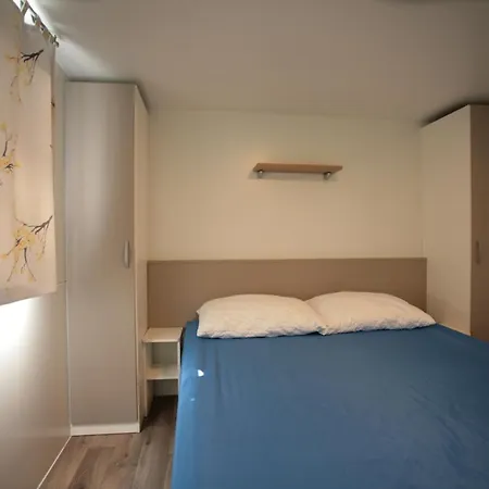 Camping Adria Mobile Park 4*