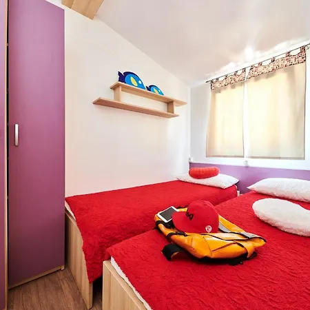 Camping Adria Mobile Park 4* ウマグ