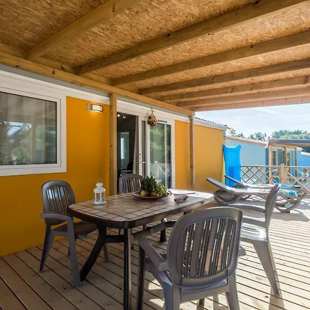 Kompleks wypoczynkowy Camping Adria Mobile Park