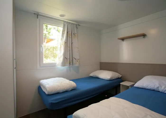 Camping Adria Mobile Park 4*