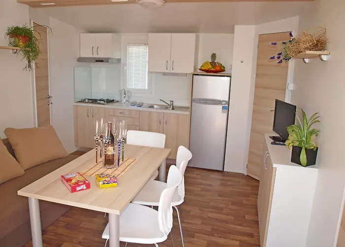 Camping Adria Mobile Park 4*