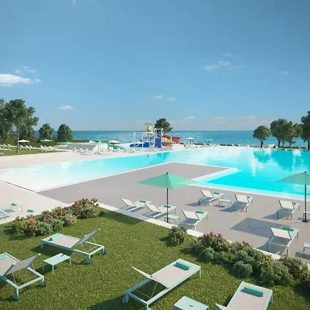 Camping Adria Mobile Park База отдыха Умаг